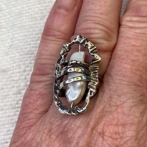 Stunning Freshwater Pearl Ring in Sterling Silver Setting